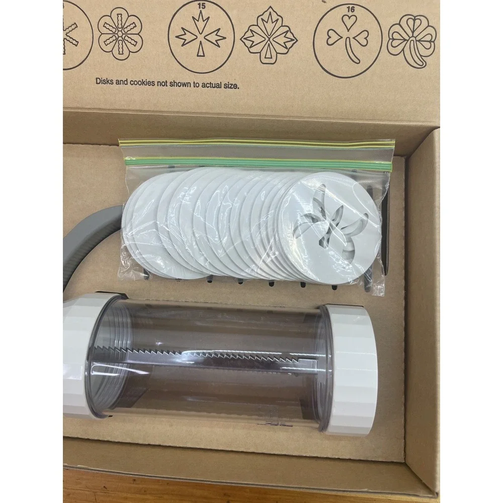 The Pampered Chef Cookie Press 1525 With 16 Cookie‎ Discs Designs